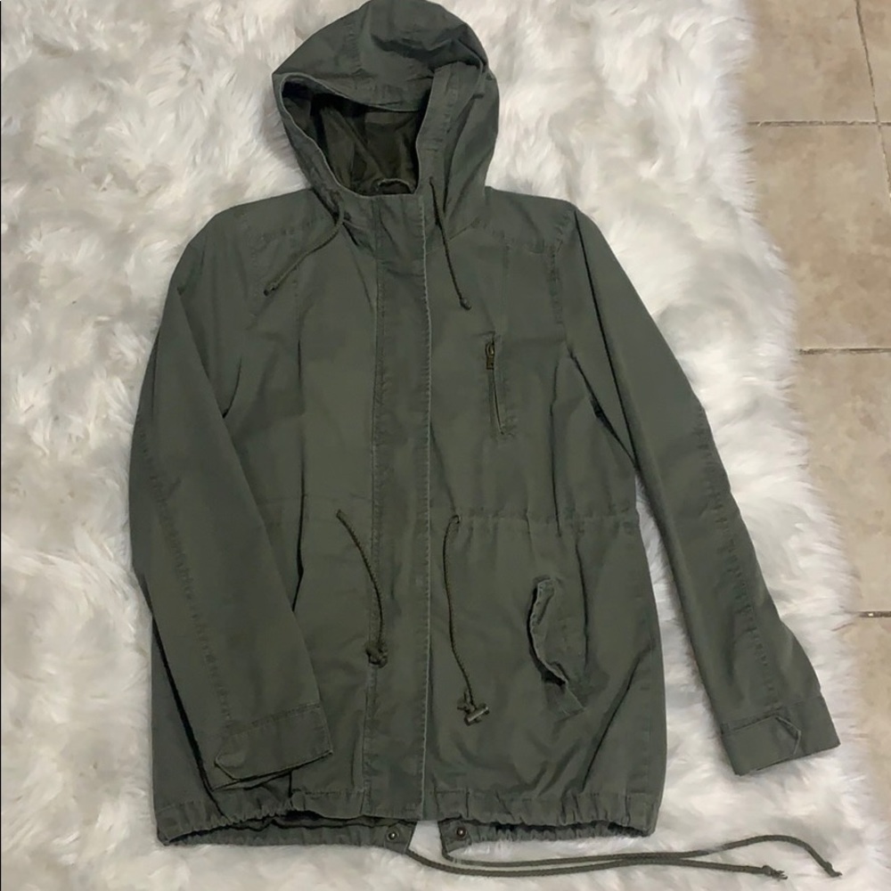 Olive Jacket ✨